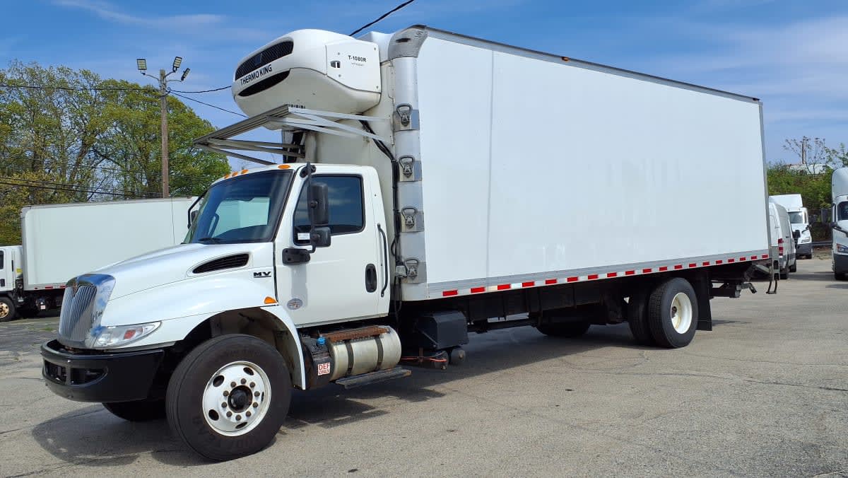 2020 NAVISTAR INTERNATIONAL MV607 (4X2) — Stock #220847 — foto principal