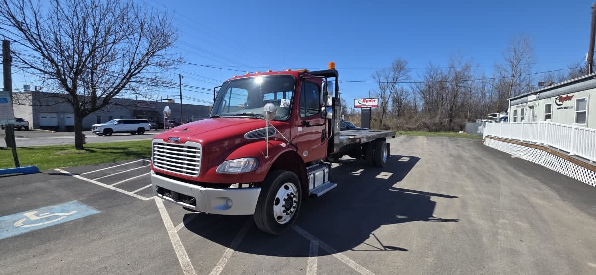 2020 FREIGHTLINER/MERCEDES M2 106 — Stock #232972 — foto principal