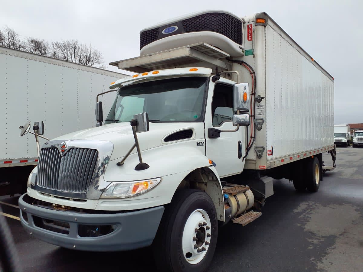 2021 FREIGHTLINER/MERCEDES M2 106 — Stock #253624 — foto principal