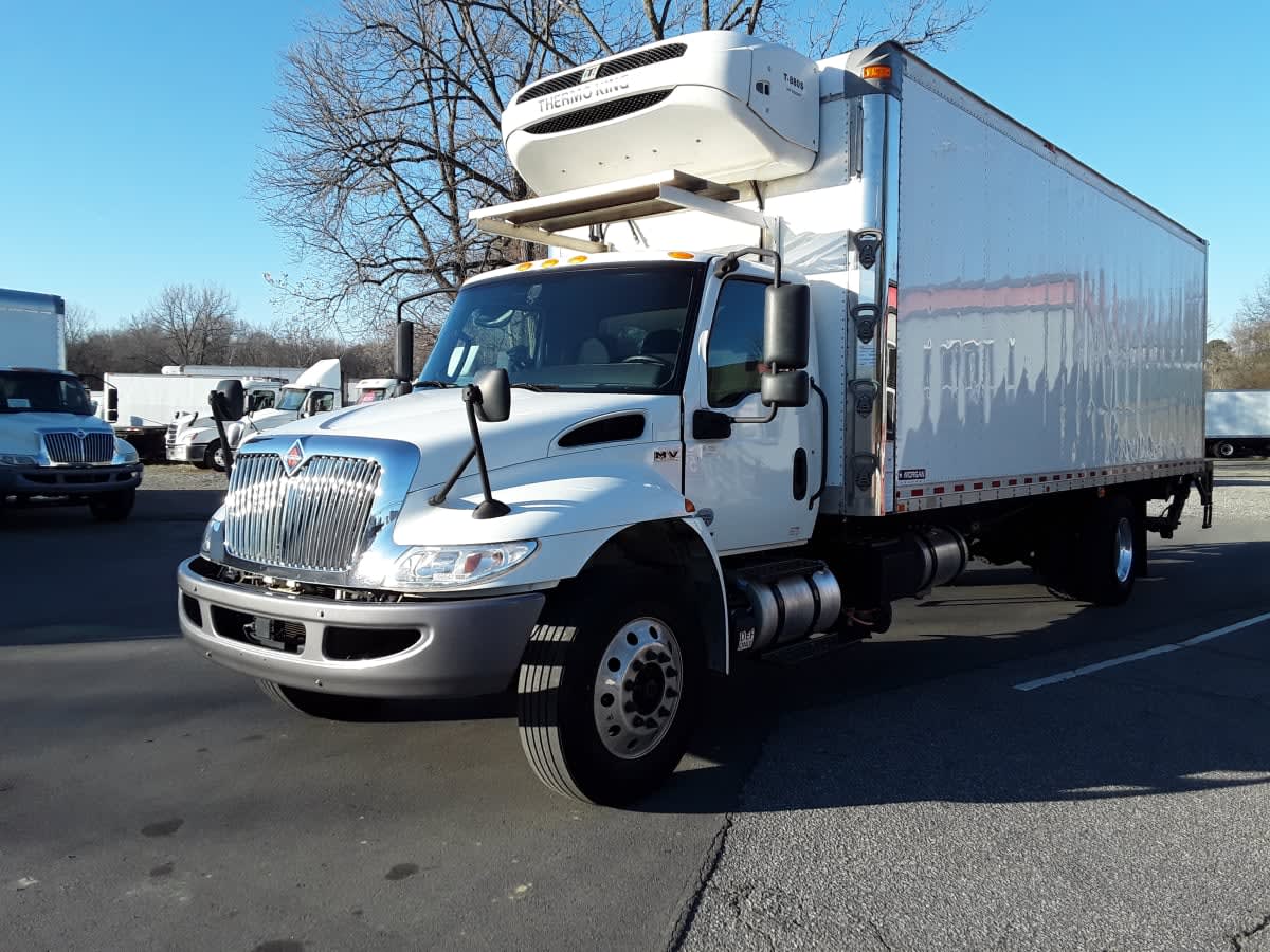 2020 NAVISTAR INTERNATIONAL MV607 (4X2) — Stock #266547 — foto principal