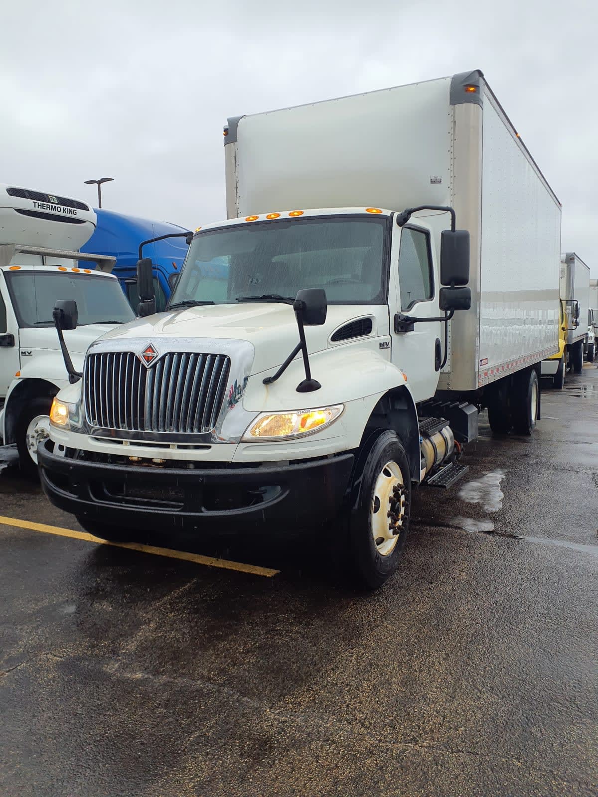 2020 NAVISTAR INTERNATIONAL MV607 (4X2) — Stock #274039 — foto principal