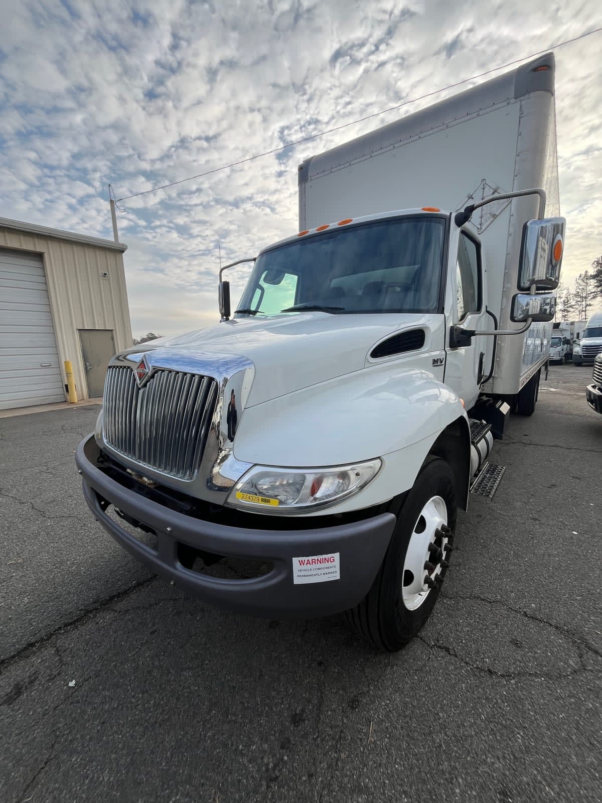 2020 NAVISTAR INTERNATIONAL MV607 (4X2) — Stock #274379 — foto principal