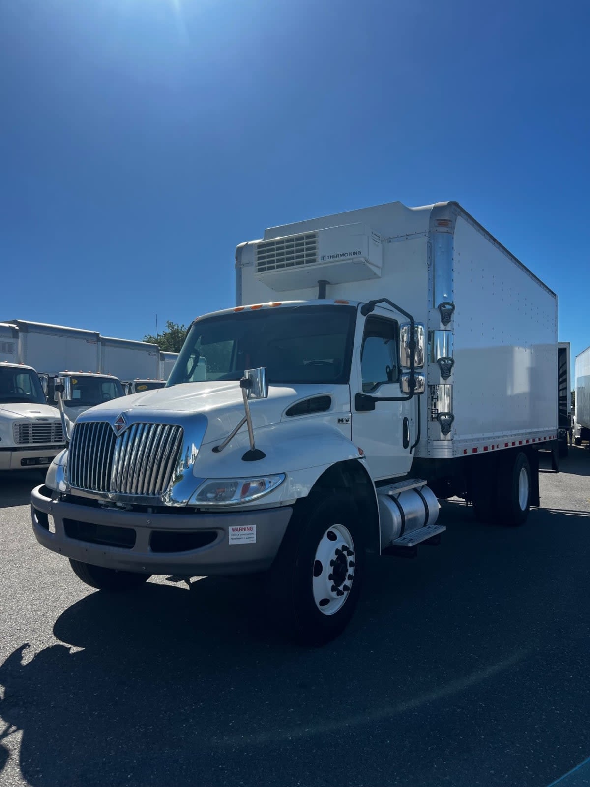 2020 NAVISTAR INTERNATIONAL MV607 (4X2) — Stock #277249 — foto principal