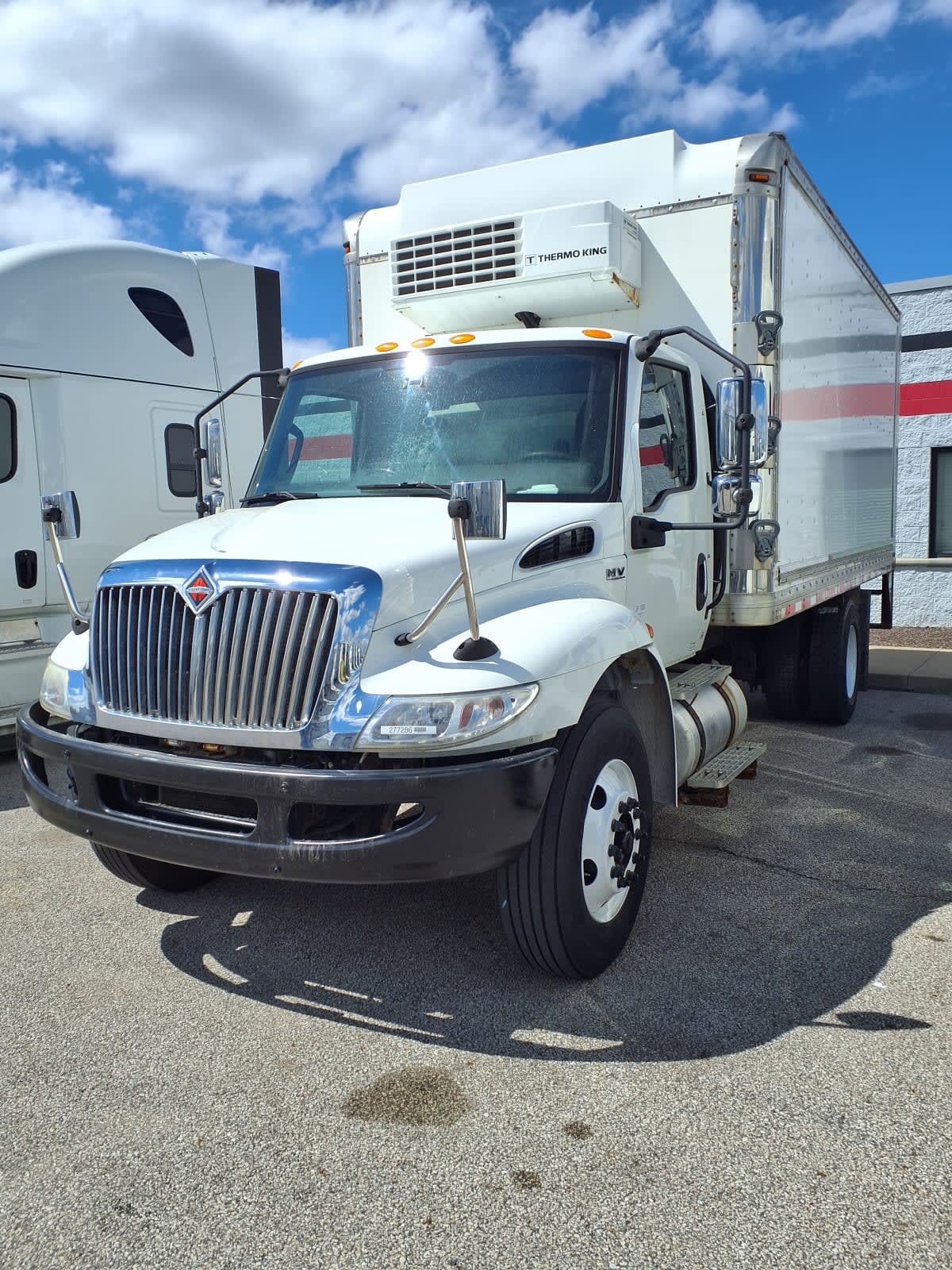 2020 NAVISTAR INTERNATIONAL MV607 (4X2) — Stock #277286 — foto principal