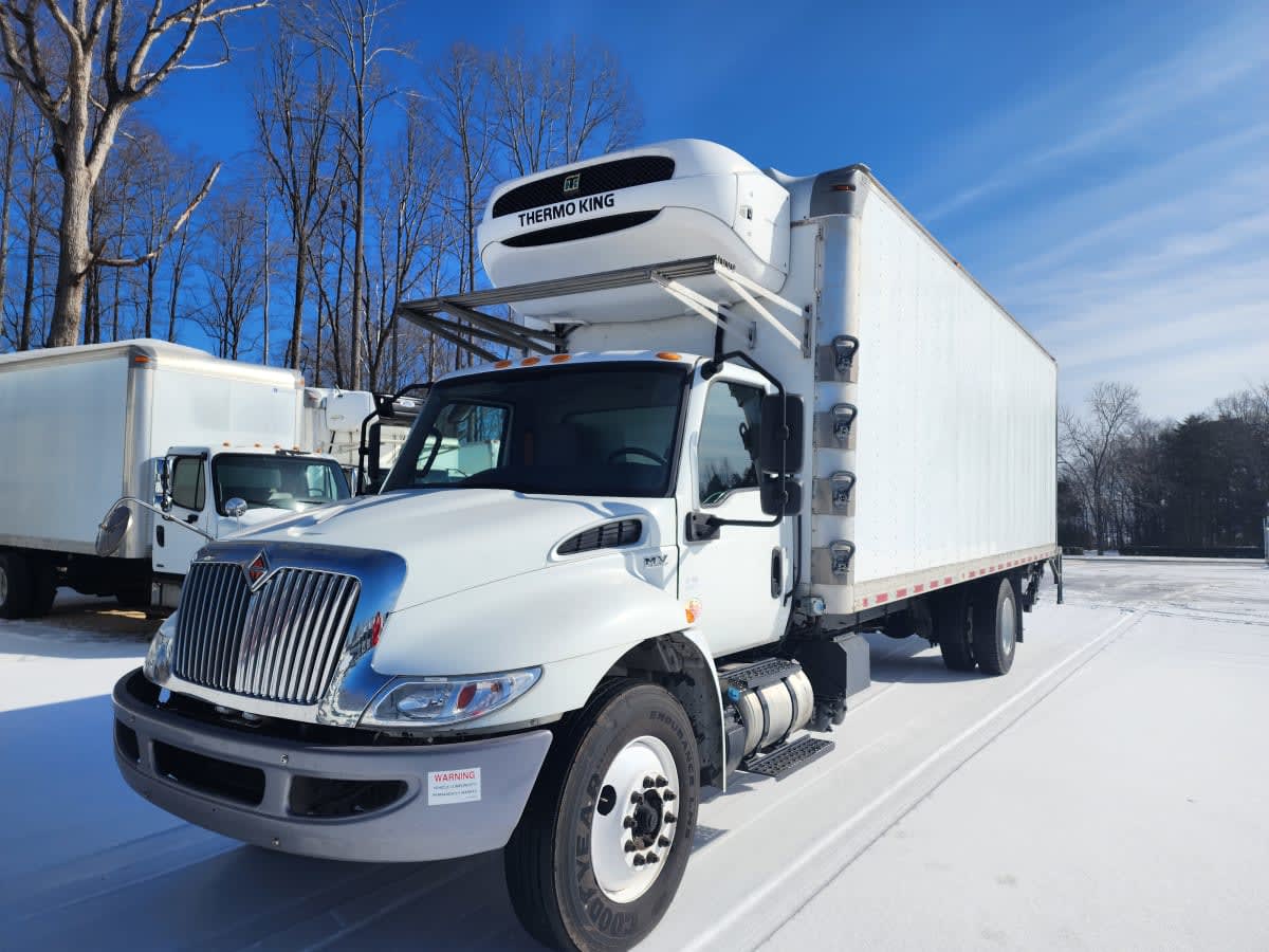 2020 NAVISTAR INTERNATIONAL MV607 (4X2) — Stock #278927 — foto principal