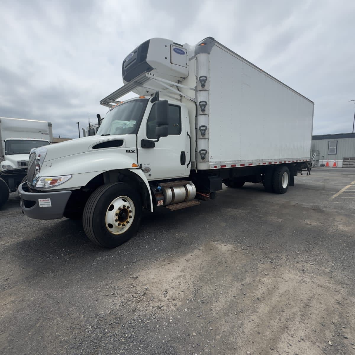 2020 NAVISTAR INTERNATIONAL MV607 (4X2) — Stock #280851 — foto principal