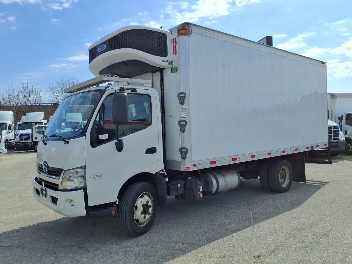 2020 HINO HINO 195 — Stock #291518 — foto principal