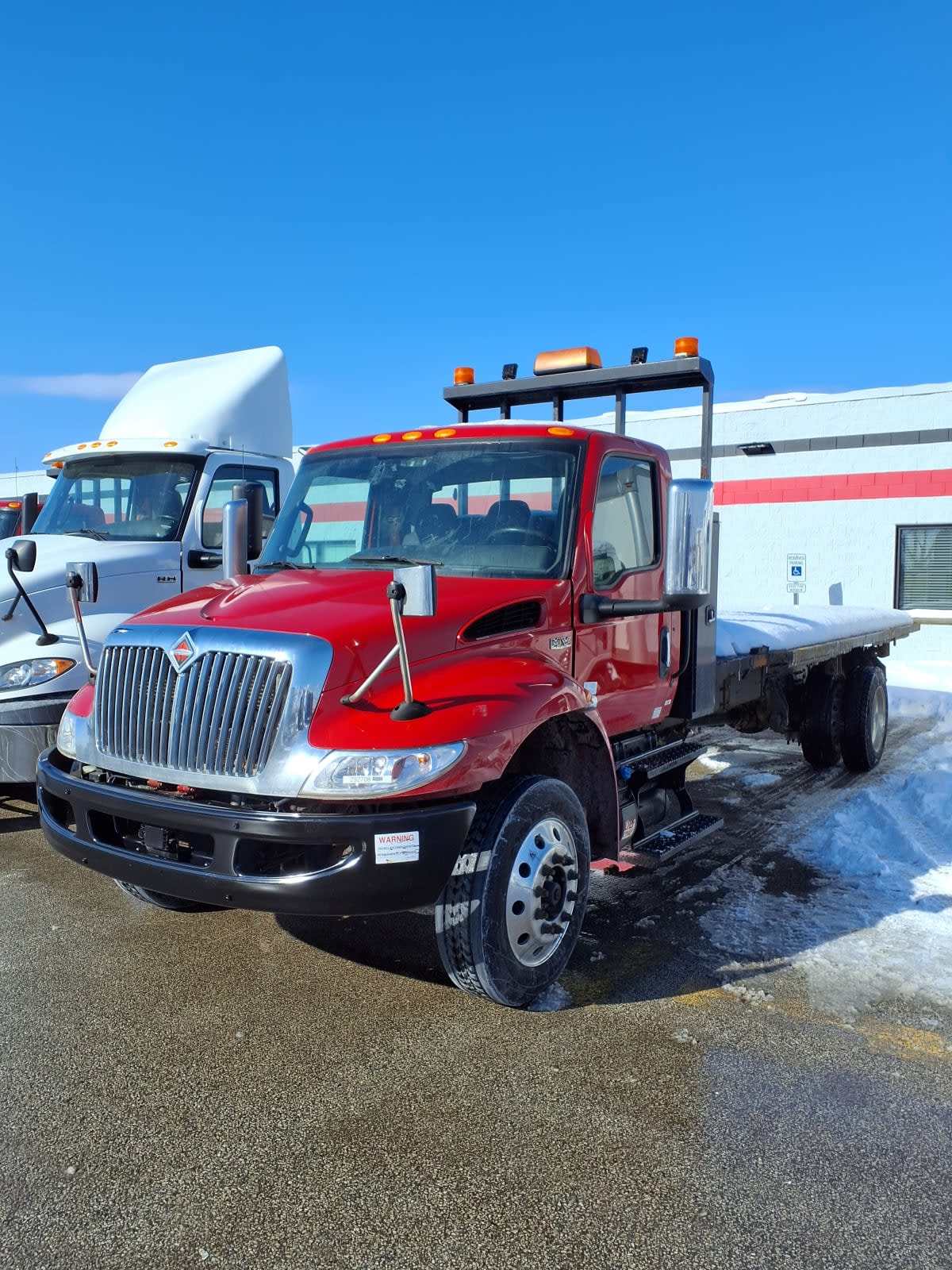 2020 NAVISTAR INTERNATIONAL MV607 (4X2) — Stock #292708 — foto principal