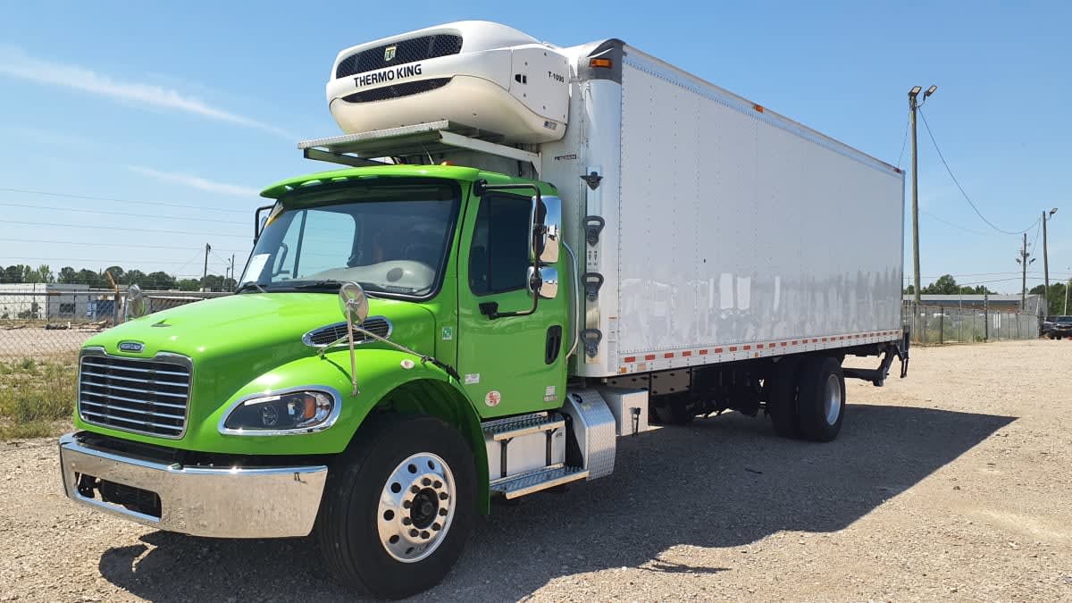 2020 FREIGHTLINER/MERCEDES M2 106 — Stock #294781 — foto principal