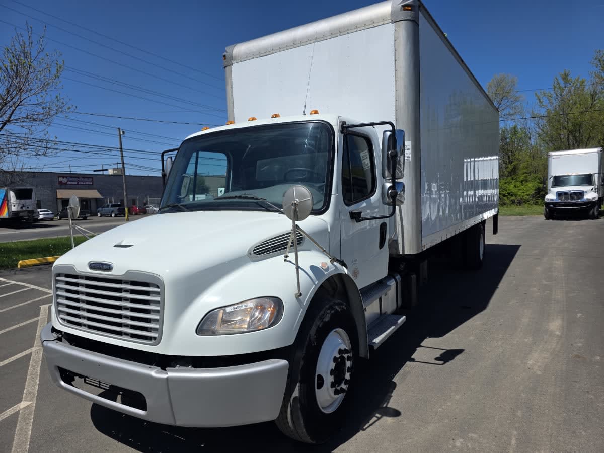 2021 FREIGHTLINER/MERCEDES M2 106 — Stock #294985 — foto principal