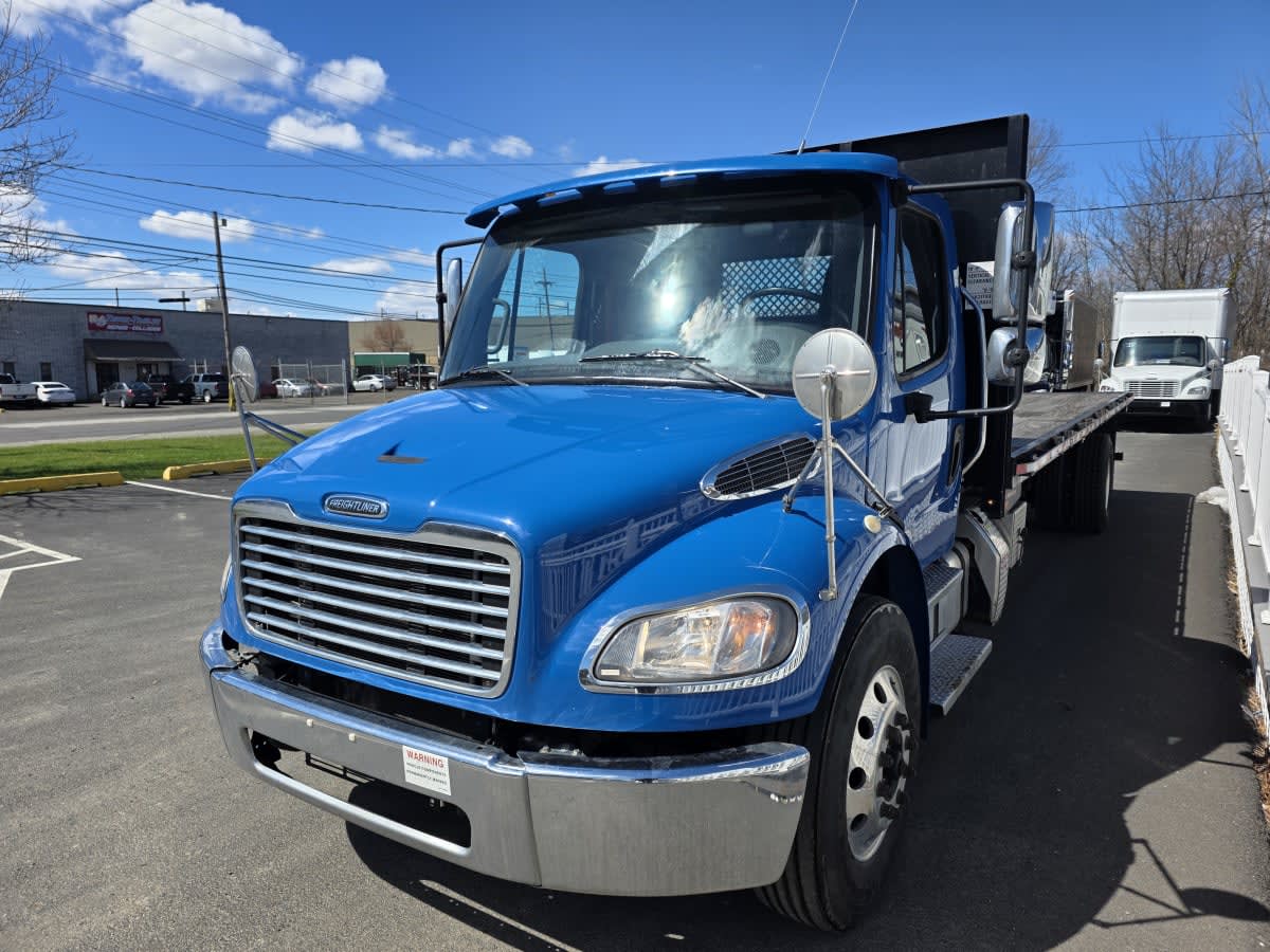 2020 FREIGHTLINER/MERCEDES M2 106 — Stock #881467 — foto principal