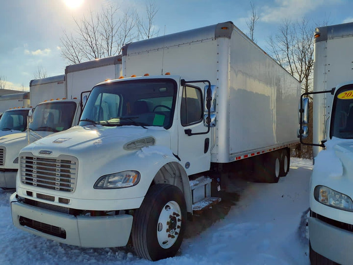 2021 FREIGHTLINER/MERCEDES M2 106 — Stock #200584 — foto principal