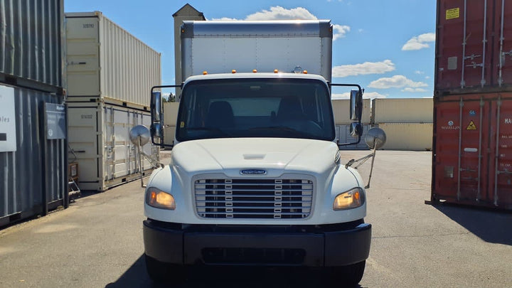 2021 FREIGHTLINER/MERCEDES M2 106 — Stock #200688 — foto 2