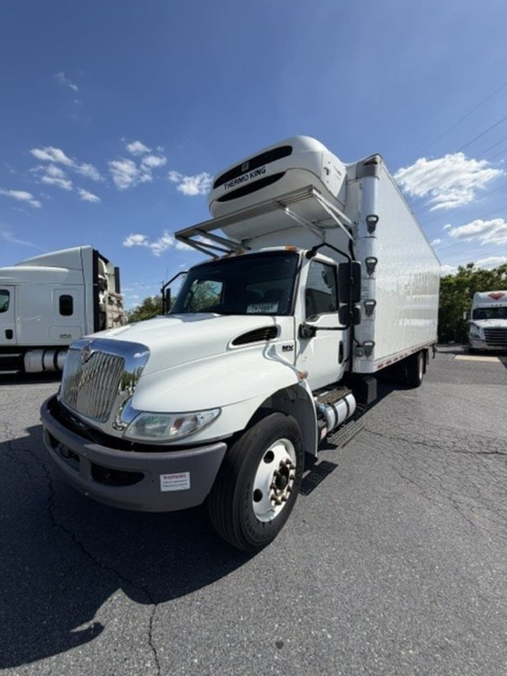 2020 NAVISTAR INTERNATIONAL MV607 (4X2) — Stock #220971 — foto principal