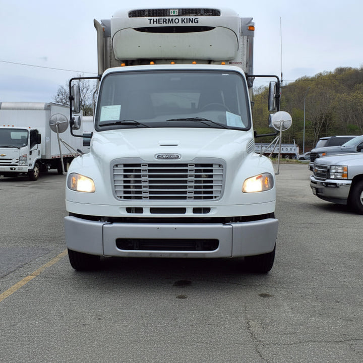 2020 FREIGHTLINER/MERCEDES M2 106 — Stock #230431 — foto 2