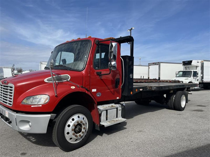 2020 FREIGHTLINER/MERCEDES M2 106 — Stock #233004 — foto principal