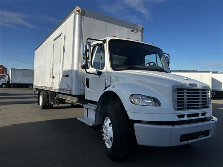 2020 FREIGHTLINER/MERCEDES M2 106 — Stock #241726 — foto principal
