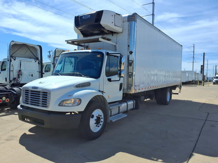 2020 FREIGHTLINER/MERCEDES M2 106 — Stock #242122 — foto principal
