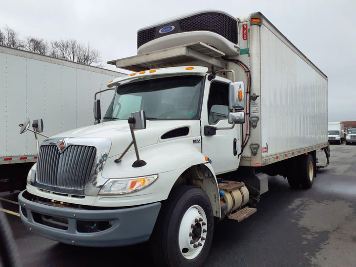 2021 FREIGHTLINER/MERCEDES M2 106 — Stock #253624 — foto principal
