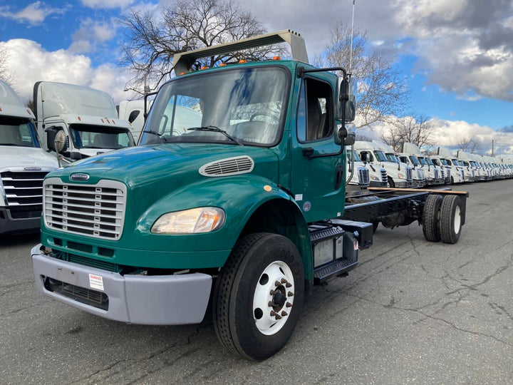 2020 FREIGHTLINER/MERCEDES M2 106 — Stock #268346 — foto principal