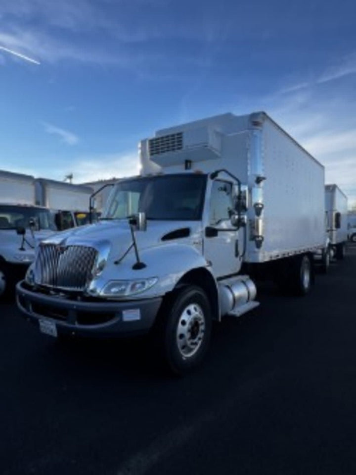 2020 NAVISTAR INTERNATIONAL MV607 (4X2) — Stock #277248 — foto principal