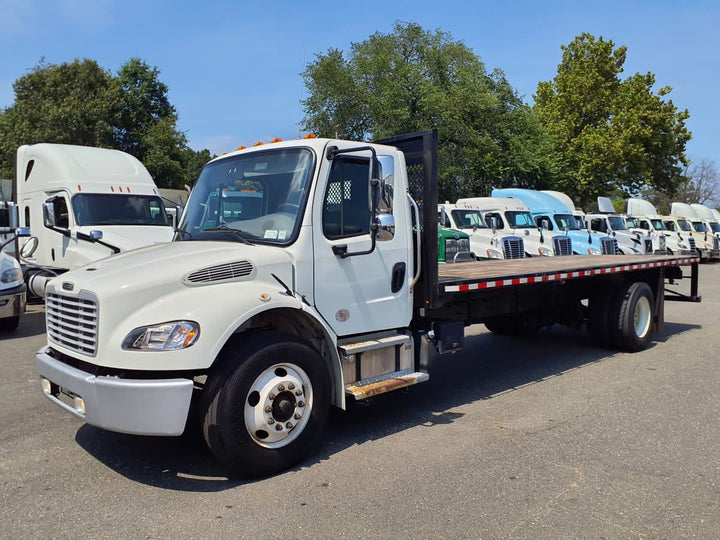 2020 FREIGHTLINER M2 106 — Stock #278863 — foto principal