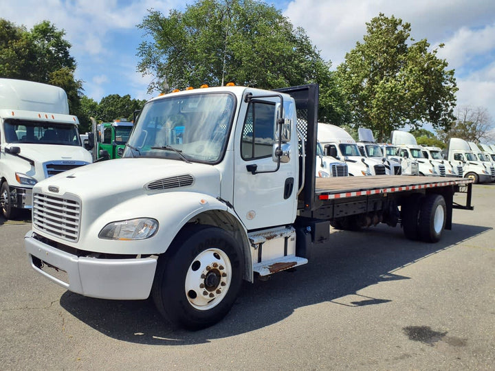 2020 FREIGHTLINER M2 106 — Stock #278865 — foto principal