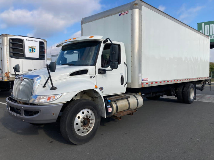 2021 NAVISTAR INTERNATIONAL MV607 (4X2) — Stock #297698 — foto principal