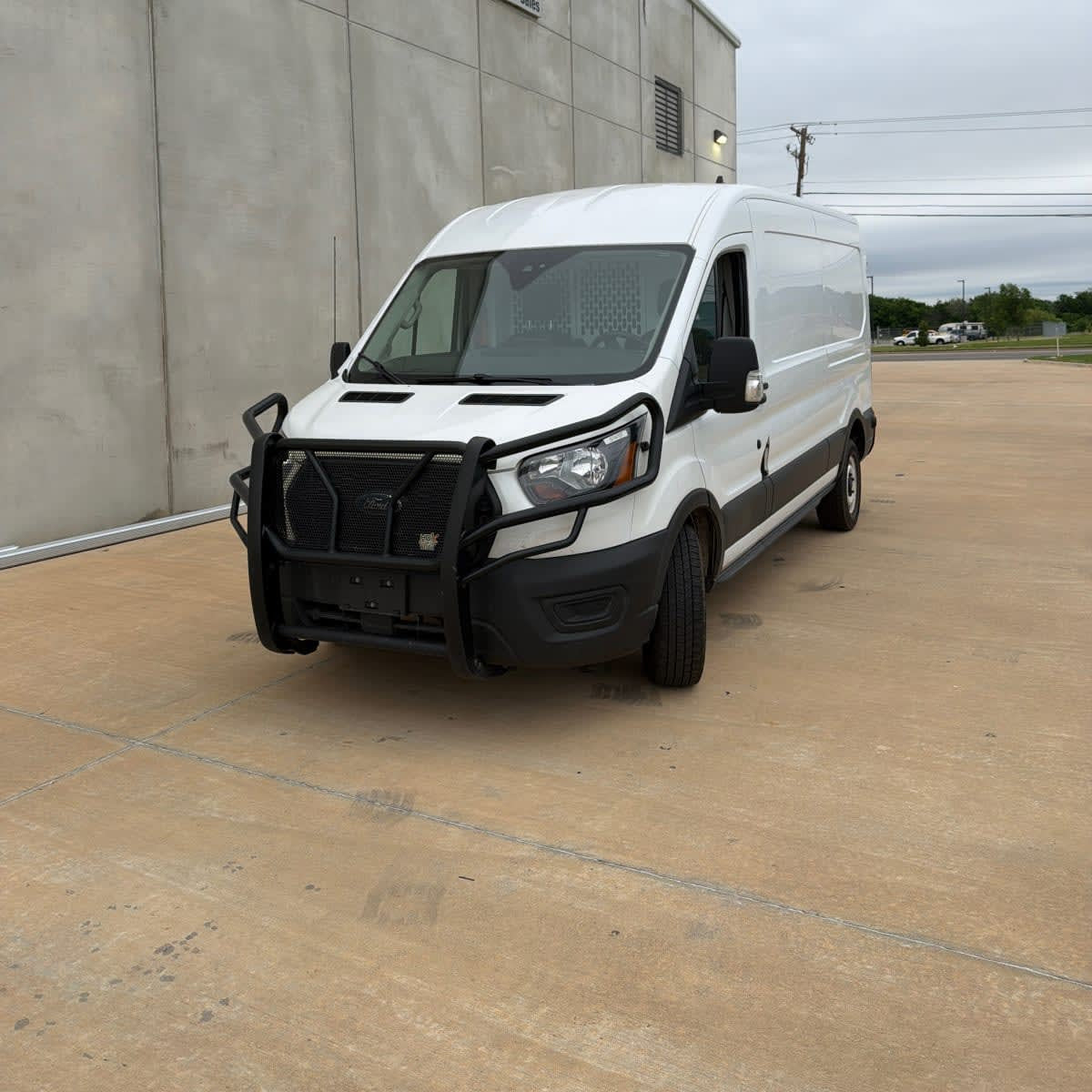 2021 FORD MOTOR COMPANY TRANSIT 250 MED ROOF — Stock #574707 — foto principal