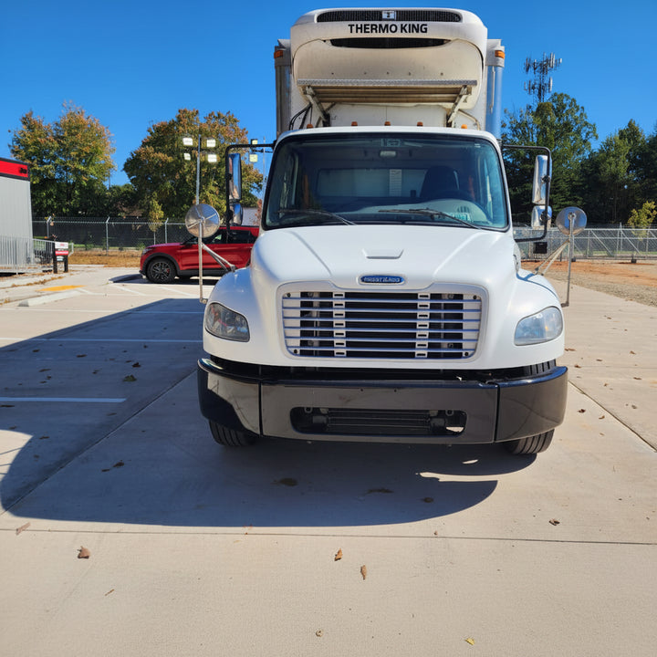 2020 FREIGHTLINER/MERCEDES M2 106 — Stock #884912 — foto 2